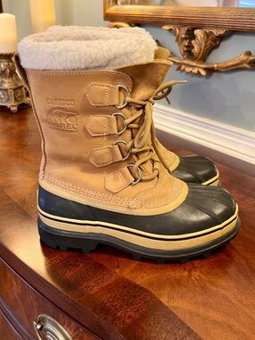 GUC Women's Sorel Caribou Waterproof Boots w/ Removable Felt Liner US Size 6 M